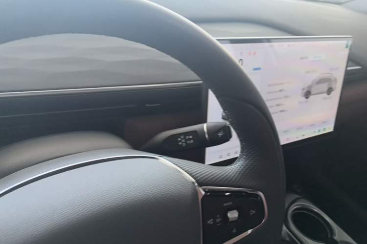 Used ARCFOX Alpha T5 2026 Model Range-Extended 1215 Yuanjing Smart Driving Version Gear Lever