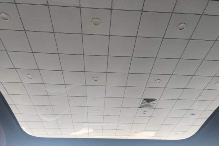 Used ARCFOX Alpha T5 2026 Model Range-Extended 1215 Yuanjing Smart Driving Version Headliner
