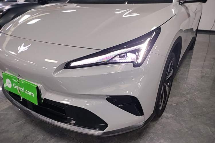 Used ARCFOX Alpha T5 2026 Model Range-Extended 1215 Yuanjing Smart Driving Version Left Front Headlight
