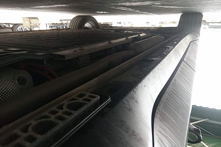 Used ARCFOX Alpha T5 2026 Model Range-Extended 1215 Intelligent Enjoyment Version Left Side Sill