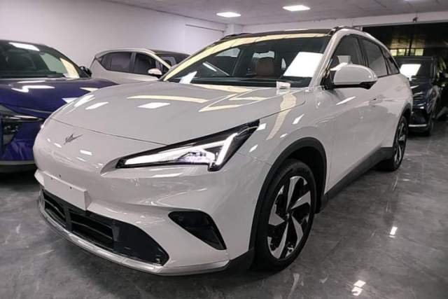 Used ARCFOX Alpha T5 2026 Model Range-Extended 1215 Yuanjing Smart Driving Version