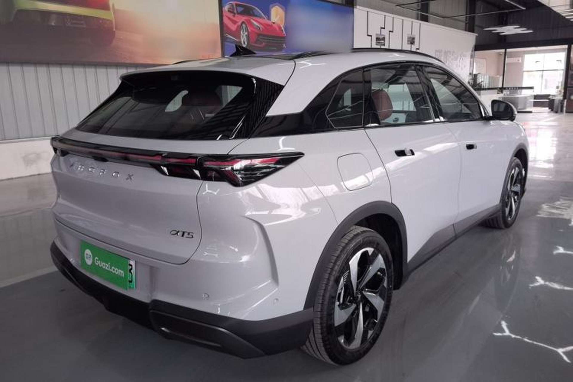 Used ARCFOX Alpha T5 2026 Model Range-Extended 1215 Yuanjing Smart Driving Version Rear Right 45 Deg