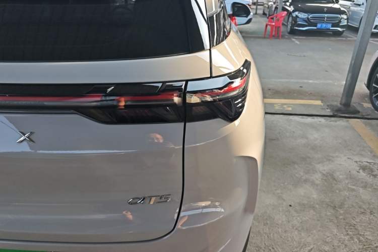 Used ARCFOX Alpha T5 2026 Model Pure Electric 560 Rui Xiang Version 360 N·m Right Rear Taillight