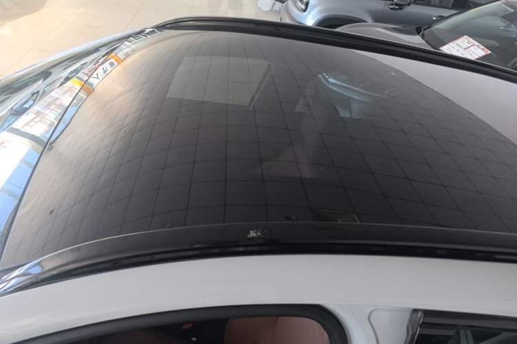 Used ARCFOX Alpha T5 2026 Model Range-Extended 1215 Yuanjing Smart Driving Version Roof
