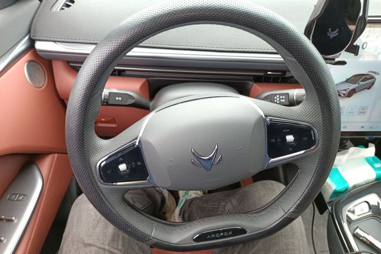 Used ARCFOX Alpha T5 2026 Model Pure Electric 560 Intelligent Enjoyment Version Steering Wheel