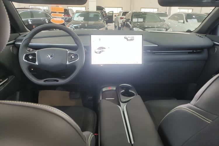 Used ARCFOX Alpha T5 2026 Model Pure Electric 560 Intelligent Enjoyment Version Center Console