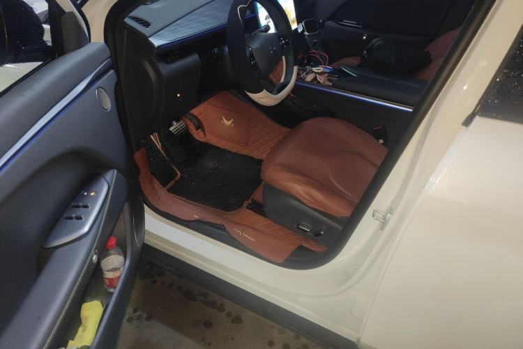 Used ARCFOX Alpha T5 2026 Model Pure Electric 660 Yuanjing Divine Driving Version Driver Seat