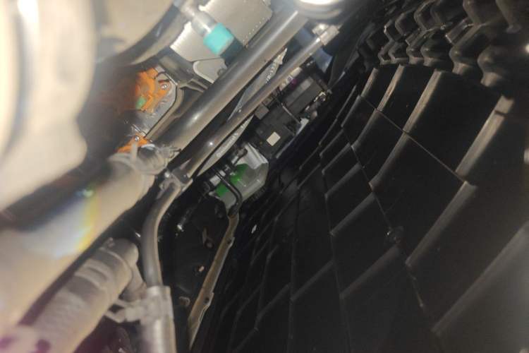 Used ARCFOX Alpha T5 2026 Model Pure Electric 660 Yuanjing Divine Driving Version Engine Bay Left