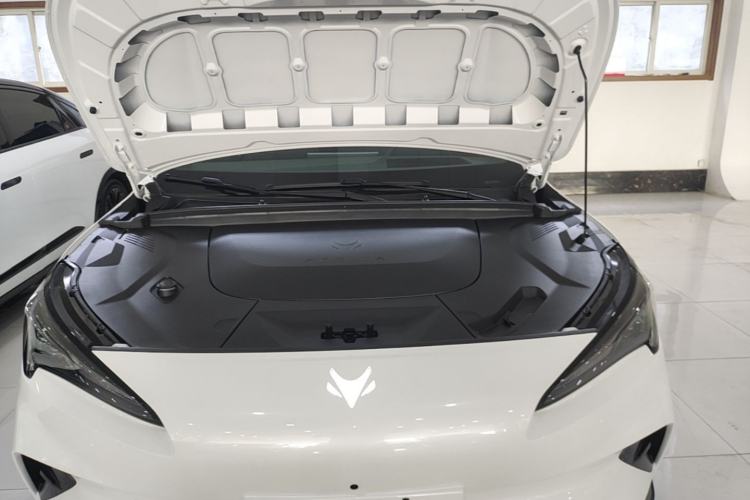 Used ARCFOX Alpha T5 2026 Model Pure Electric 560 Yuanjing Smart Driving Version Engine Bay