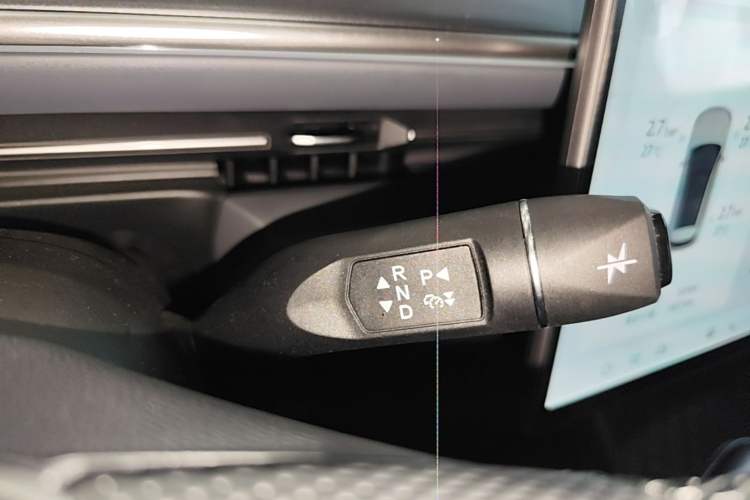 Used ARCFOX Alpha T5 2026 Model Pure Electric 560 Yuanjing Smart Driving Version Gear Lever
