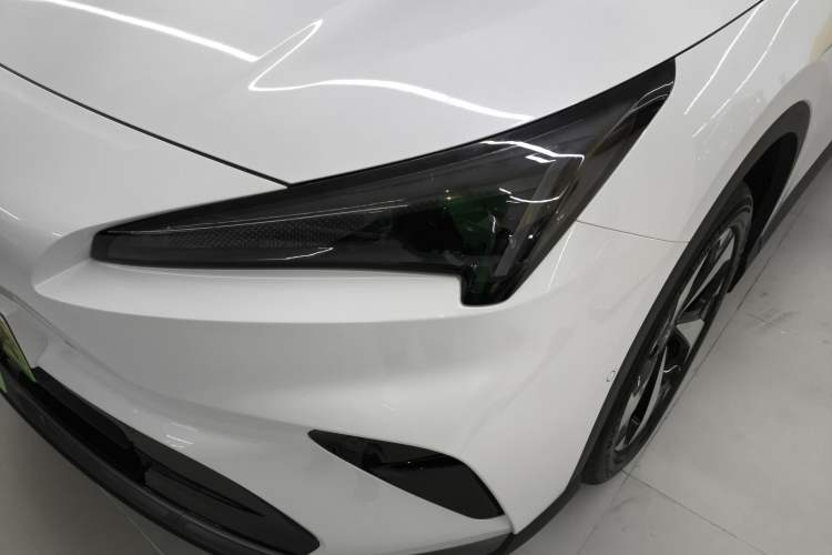 Used ARCFOX Alpha T5 2026 Model Pure Electric 560 Yuanjing Smart Driving Version Left Front Headlight