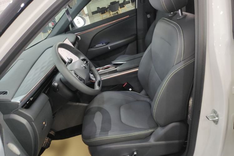 Used ARCFOX Alpha T5 2026 Model Pure Electric 660 Yuanjing Divine Driving Version Left Front Seat