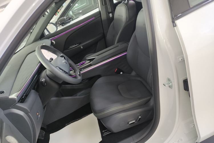 Used ARCFOX Alpha T5 2026 Model Pure Electric 560 Yuanjing Smart Driving Version Left Front Seat