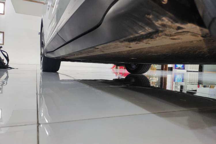 Used ARCFOX Alpha T5 2026 Model Pure Electric 660 Yuanjing Divine Driving Version Left Side Sill