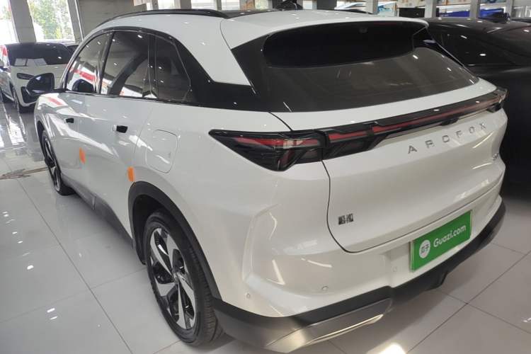 Used ARCFOX Alpha T5 2026 Model Pure Electric 660 Yuanjing Divine Driving Version Rear Left 45 Deg