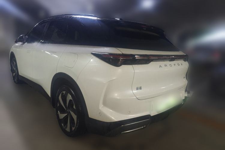 Used ARCFOX Alpha T5 2026 Model Pure Electric 660 Yuanjing Divine Driving Version Rear Left 45 Deg