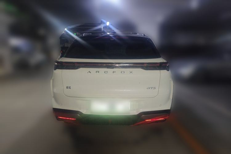 Used ARCFOX Alpha T5 2026 Model Pure Electric 660 Yuanjing Divine Driving Version Rear