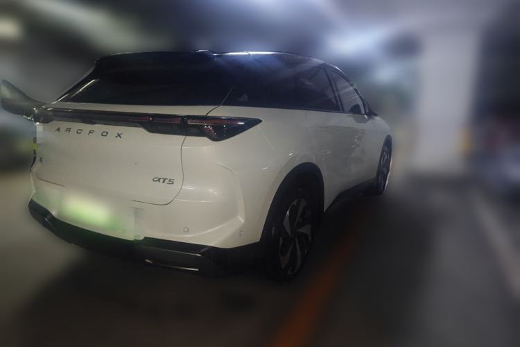 Used ARCFOX Alpha T5 2026 Model Pure Electric 660 Yuanjing Divine Driving Version Rear Right 45 Deg