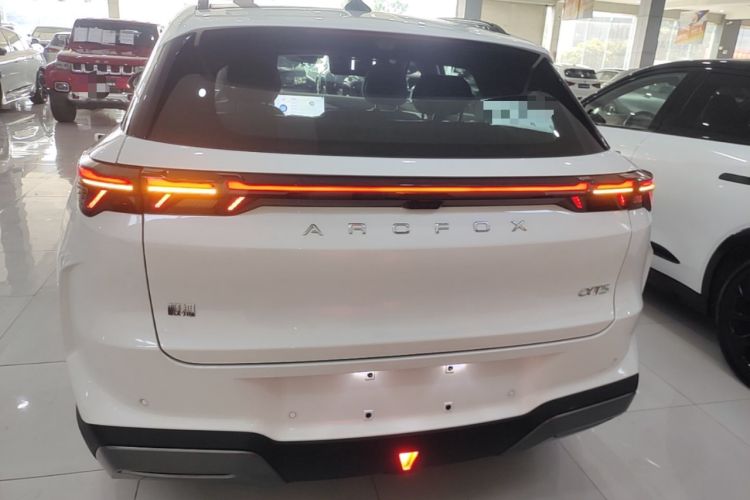 Used ARCFOX Alpha T5 2026 Model Pure Electric 560 Yuanjing Smart Driving Version Rear