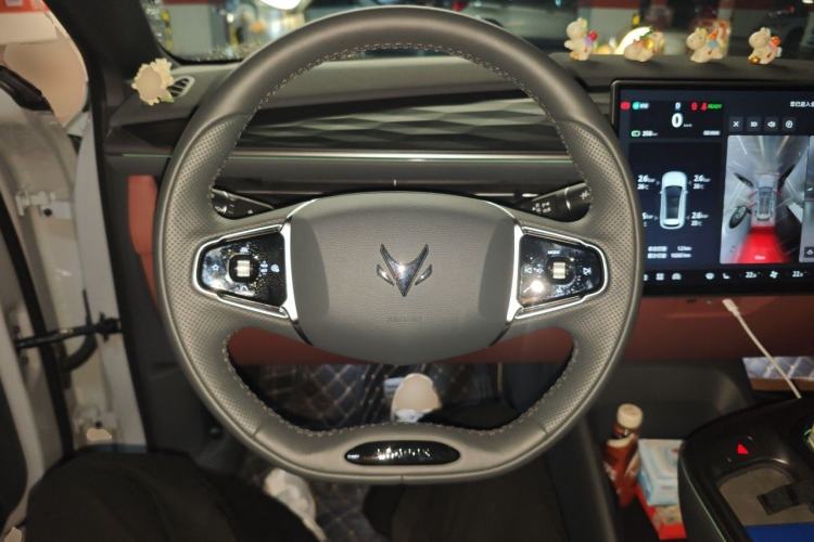 Used ARCFOX Alpha T5 2026 Model Pure Electric 660 Yuanjing Divine Driving Version Steering Wheel