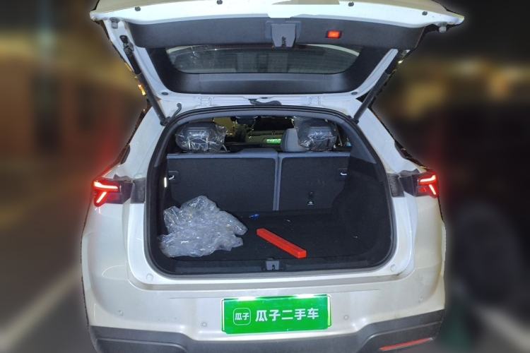 Used ARCFOX Alpha T5 2026 Model Pure Electric 560 Yuanjing Smart Driving Version Trunk