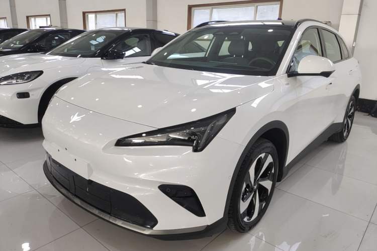 Used ARCFOX Alpha T5 2026 Model Pure Electric 560 Yuanjing Smart Driving Version Guazi used car, China used car export, Used car for sale, Used  cars, Cheapest cars for sale