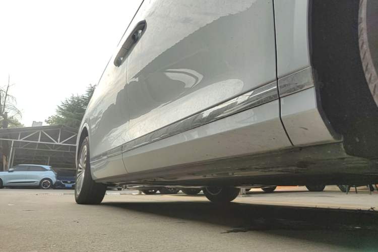 Used ARCFOX Ji Hu asks V9 2026 Model 1330 Ultra+ Right Side Sill
