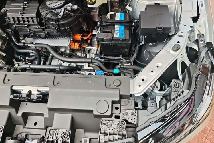 Used ARCFOX Jihu Beta S3 2026 Model 535 MAX+ Battery-Swap Version Engine Bay Left