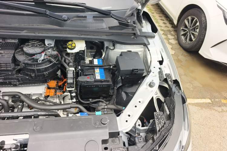 Used ARCFOX Jihu Beta S3 2026 Model 660ULTRA Engine Bay Left