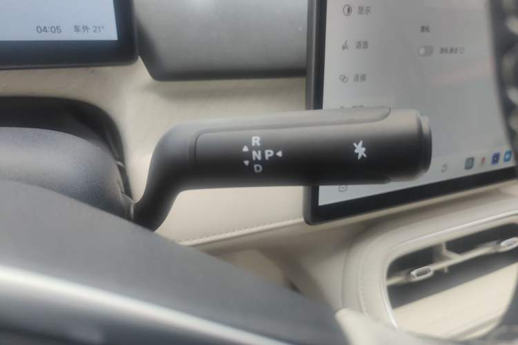 Used ARCFOX Jihu Beta S3 2026 Model 535 MAX Battery-Swap Version Gear Lever
