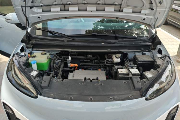 Used ARCFOX Kaola 2023 Family Edition Pro Engine Bay