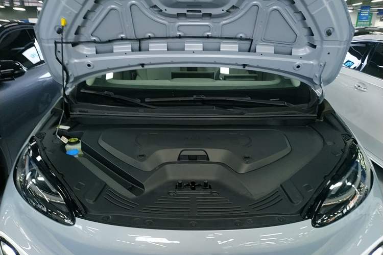 Used ARCFOX Kaola 2023 Parent-Child Edition Pro Engine Bay