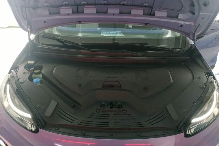 Used ARCFOX Kaola 2023 Parent-Child Edition Pro Engine Bay
