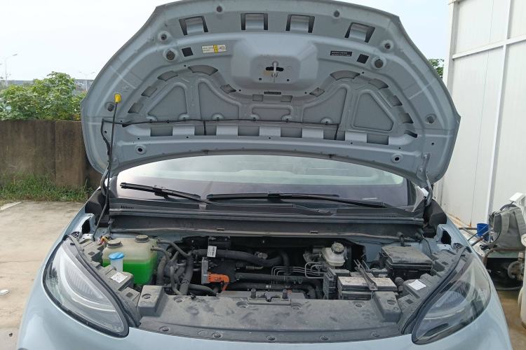 Used ARCFOX Kaola 2023 Family Edition Pro Engine Bay