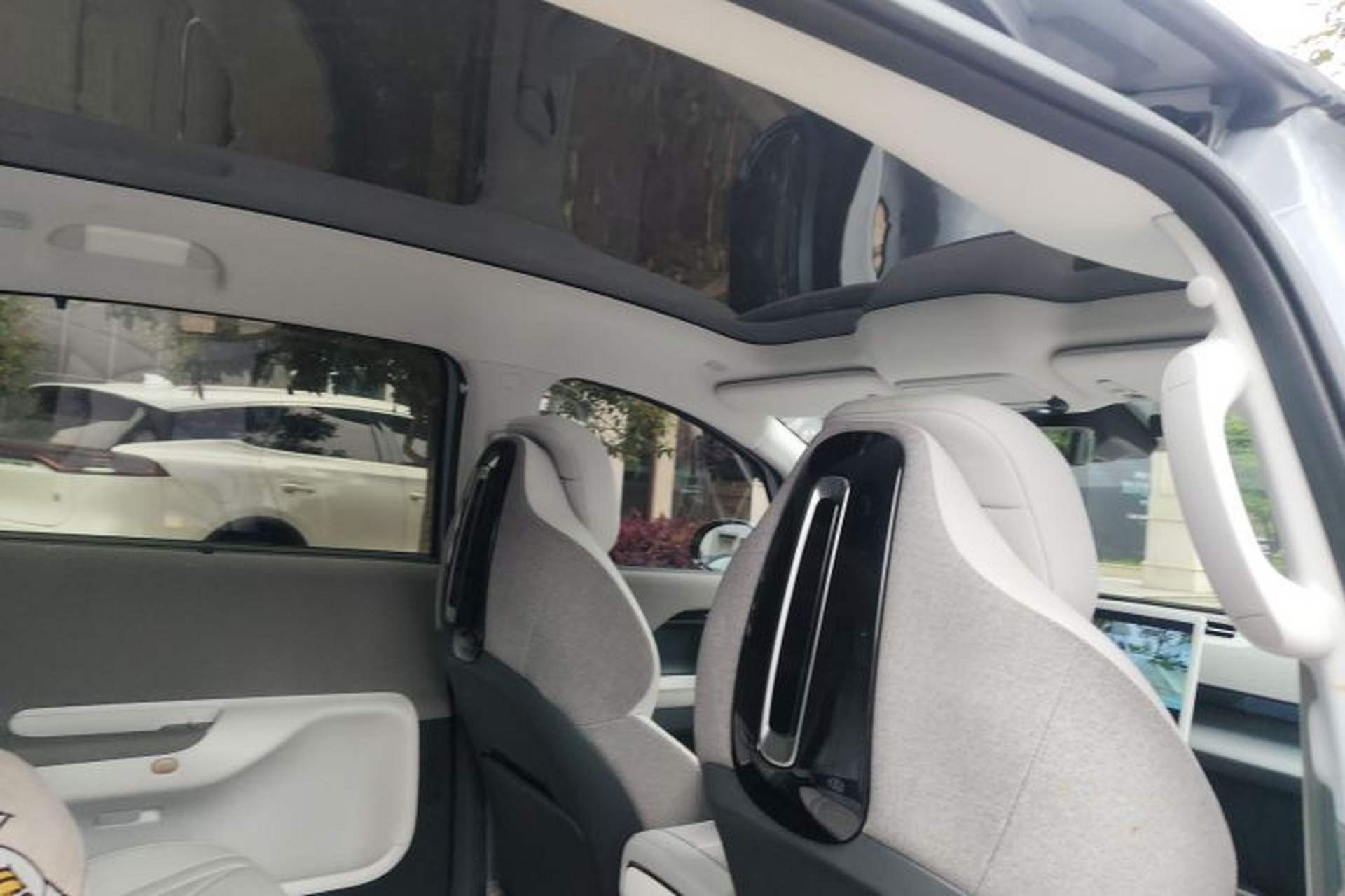 Used ARCFOX Kaola 2023 Family Edition Headliner