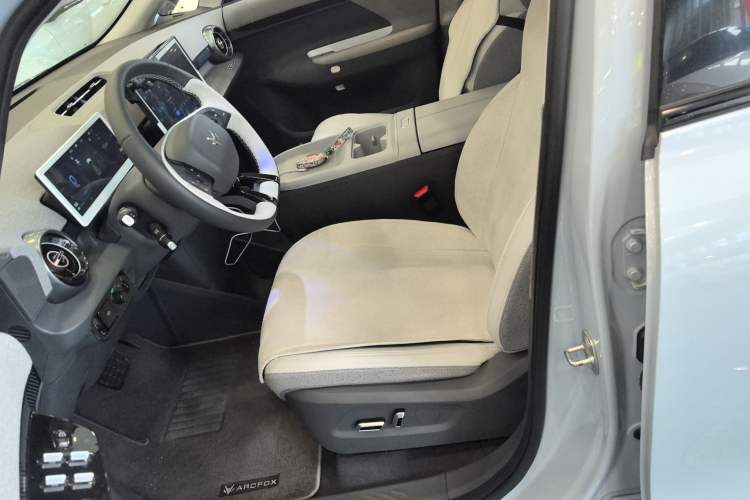 Used ARCFOX Kaola 2023 Family Edition Left Front Seat