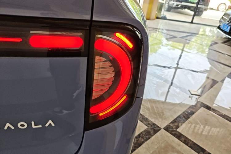 Used ARCFOX Kaola 2023 Parent-Child Edition Right Rear Taillight