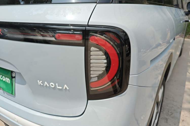 Used ARCFOX Kaola 2023 Family Edition Pro Right Rear Taillight