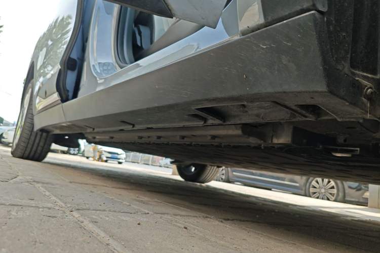Used ARCFOX Kaola 2023 Family Edition Pro Right Side Sill