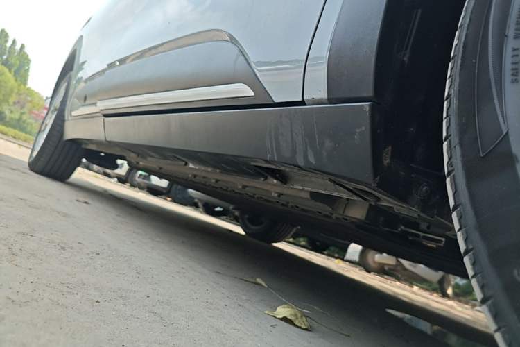 Used ARCFOX Kaola 2023 Family Edition Pro Right Side Sill