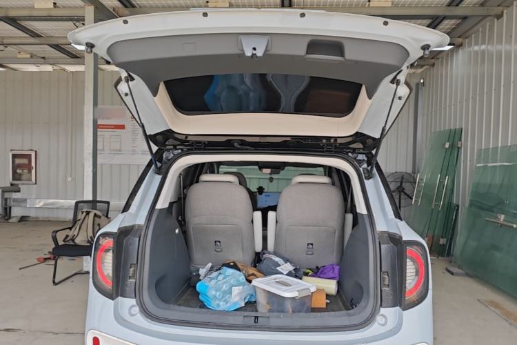 Used ARCFOX Kaola 2023 Family Edition Trunk