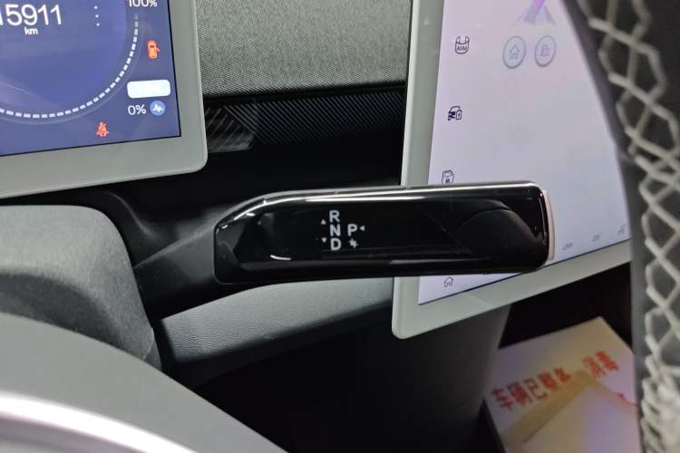 Used ARCFOX Kaola 2023 Family Edition Gear Lever