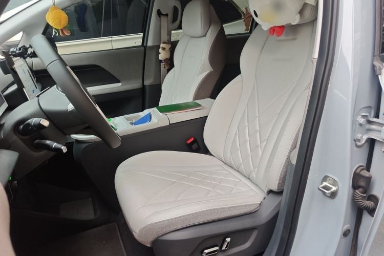 Used ARCFOX Kaola 2023 Family Edition Left Front Seat