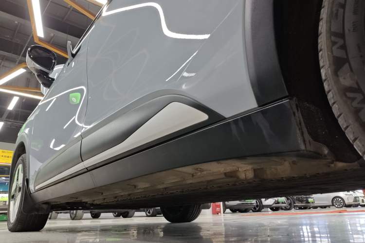 Used ARCFOX Kaola 2023 Family Edition Left Side Sill