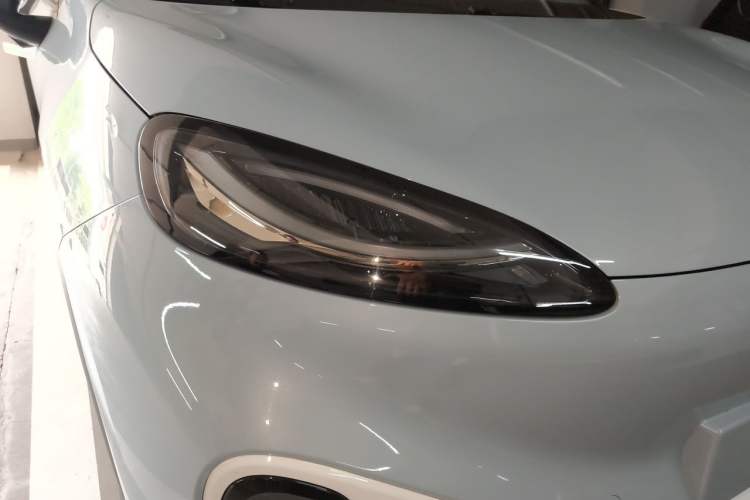 Used ARCFOX Kaola 2023 Family Edition Right Front Headlight