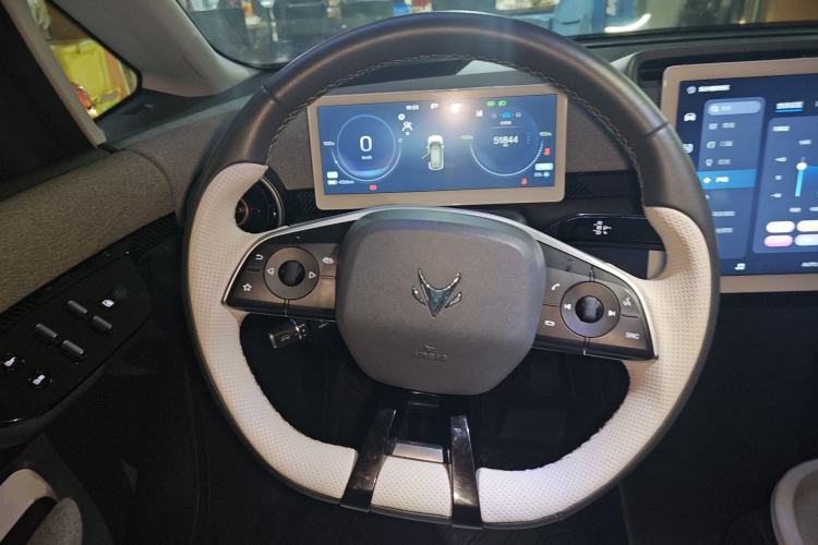 Used ARCFOX Kaola 2023 Family Edition Steering Wheel