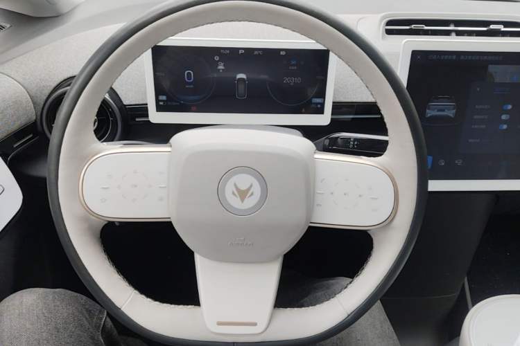Used ARCFOX Kaola 2023 Parent-Child Edition Pro Steering Wheel