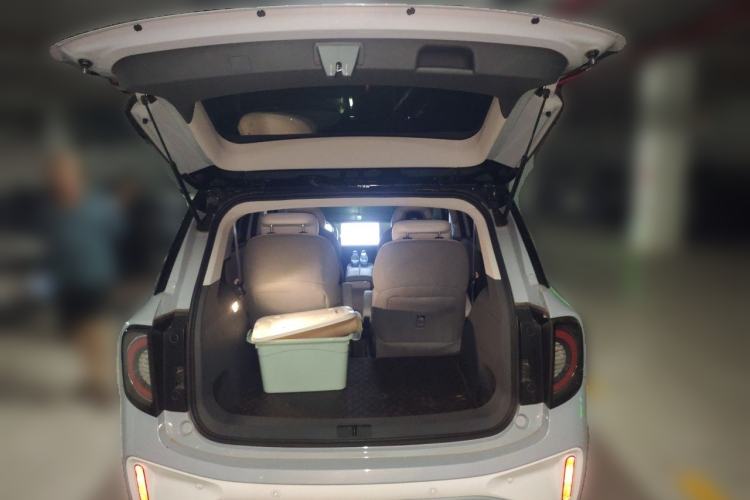 Used ARCFOX Kaola 2023 Family Edition Trunk