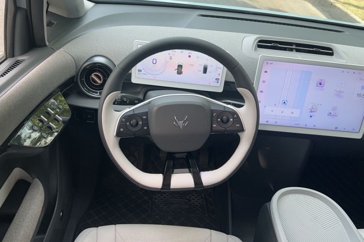 Used ARCFOX Kaola 2023 Family Edition Pro Interior 10