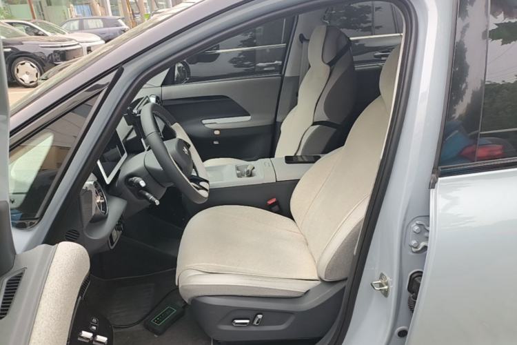 Used ARCFOX Kaola 2023 Family Edition Left Front Seat